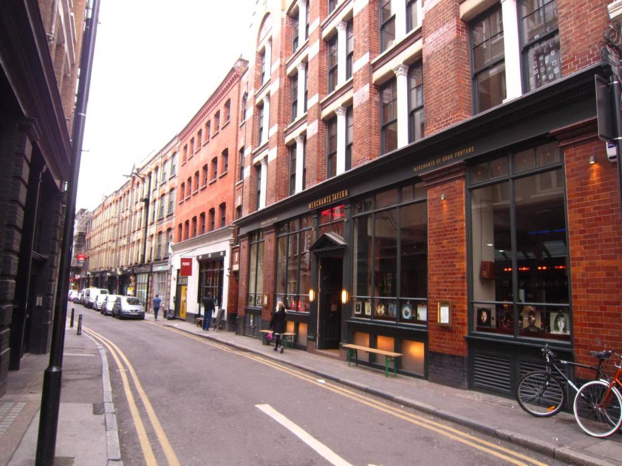 Apartament Guestready - Bright Flat In The Heart Of Londra