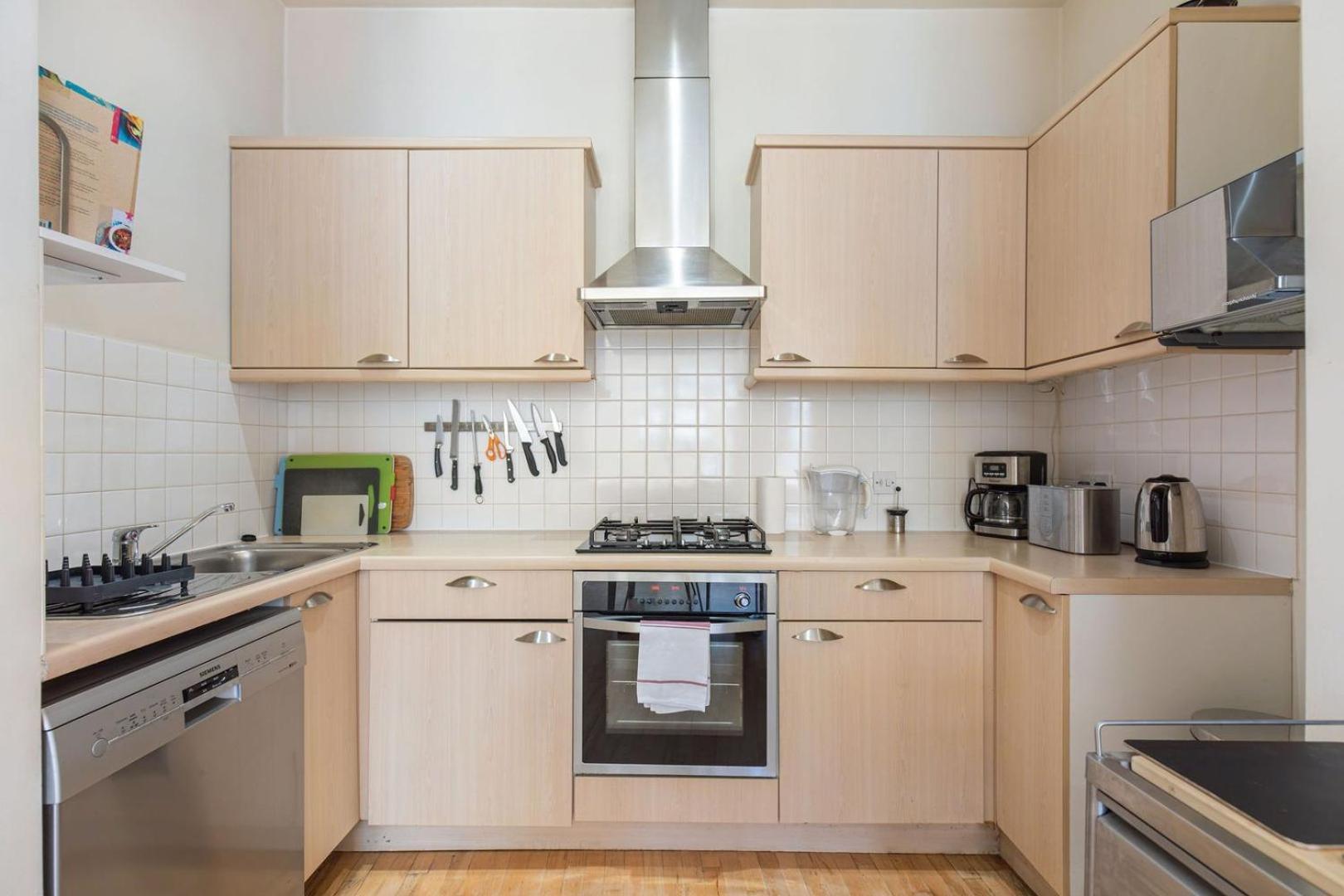 Guestready - Bright Flat In The Heart Of * Londra